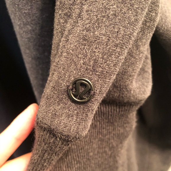 Lululemon one button multi style jacket/sweater - Picture 2 of 7